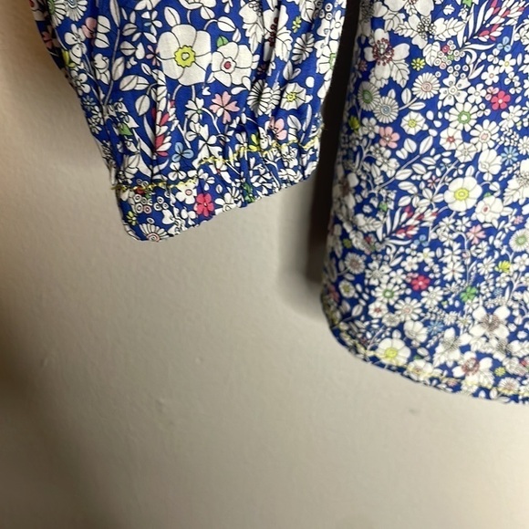 J. Crew x Liberty | Scalloped Detail Floral Long Sleeve Top Keyhole Back Size XS - Picture 5 of 9
